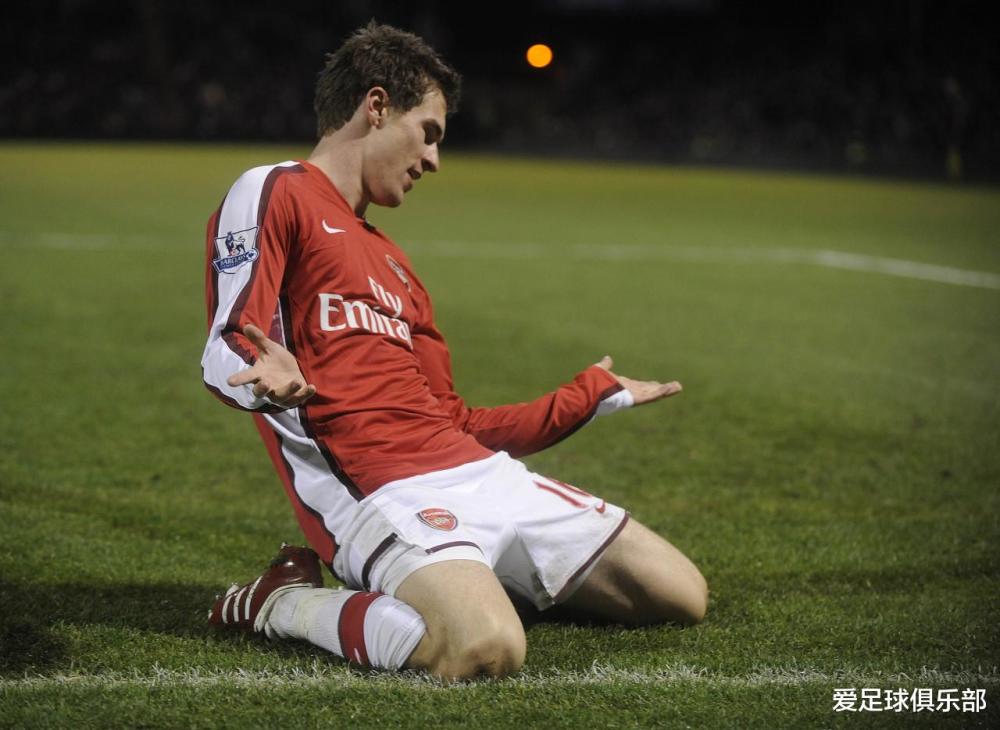 关于多伦多猛龙清晨外线爆发，志在荷甲名次提升，态度坚定，年轻球员得到机会的信息