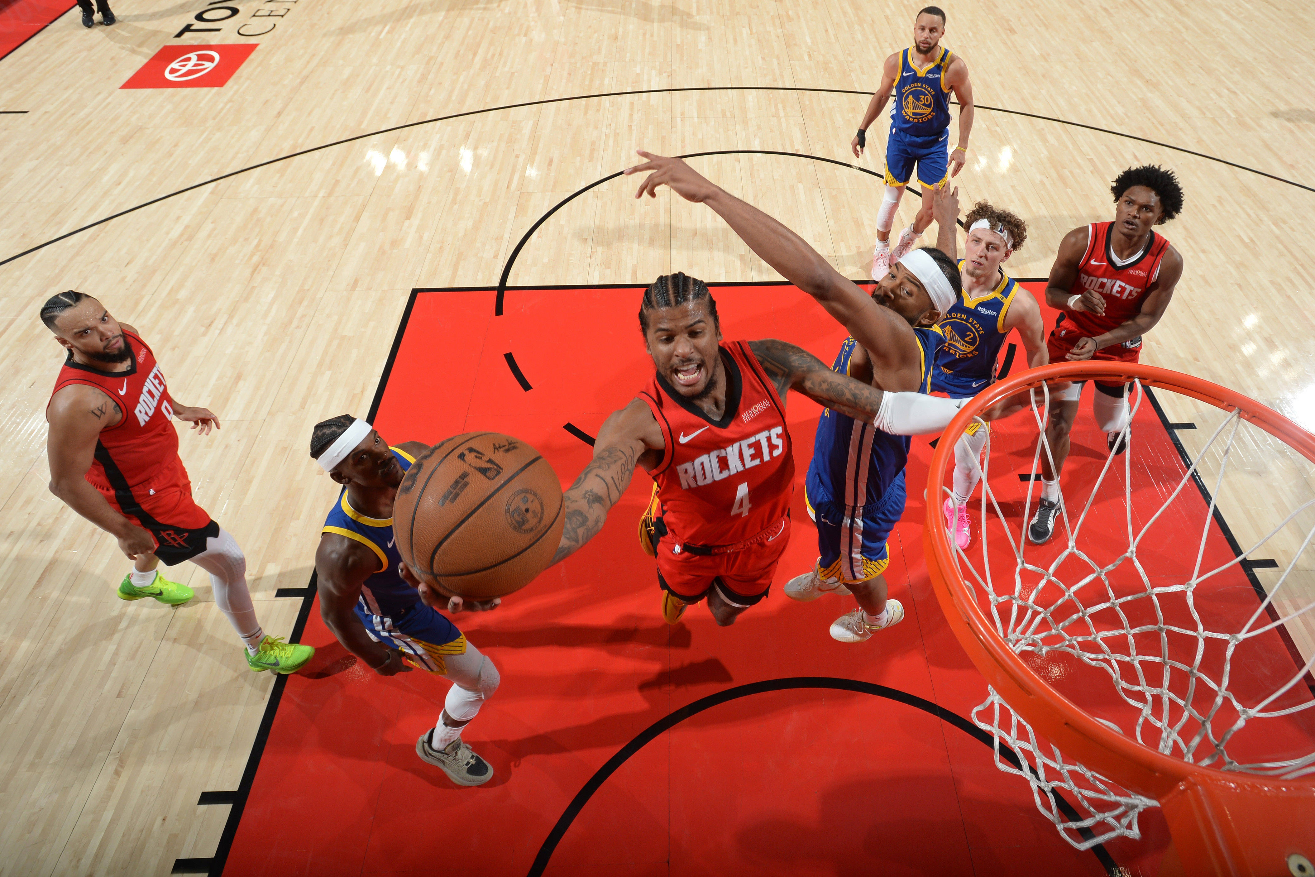 赛地聚焦：CBA常规赛转会期热度飙升；萨克拉门托国王主帅复盘；震撼外界；心理建设被强调的简单介绍