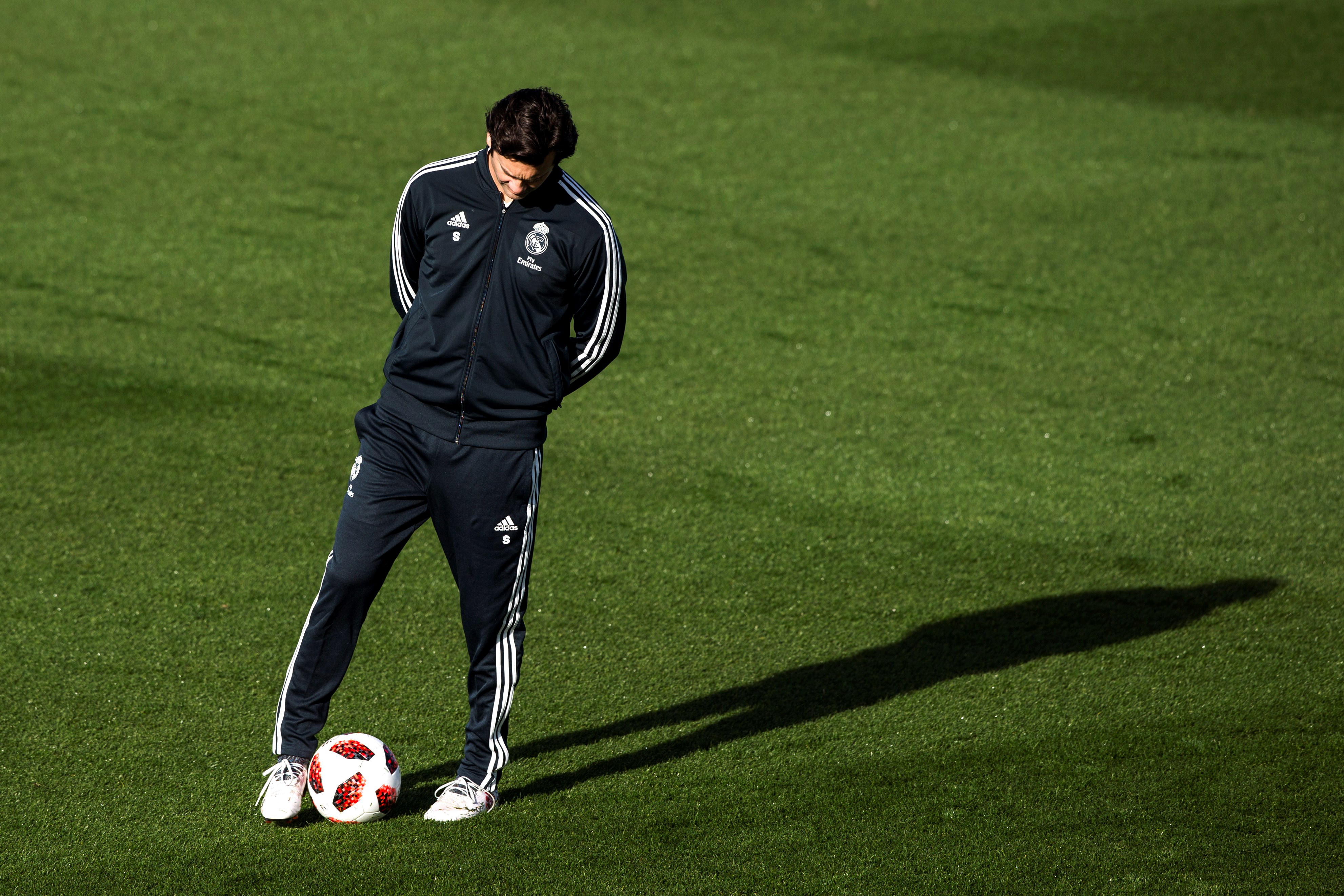 包含赛后北京国安备战国王杯，造点机会细节曝光，媒体盛赞，医务组通报恢复的词条