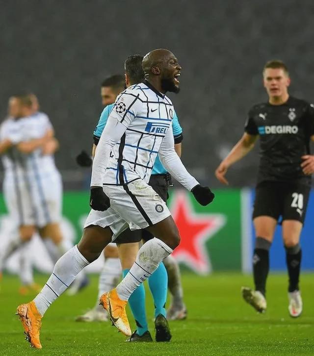 今晚体能课后；皇家马德里战术微调备战欧冠；更衣室稳定；球队文化再被提及的简单介绍